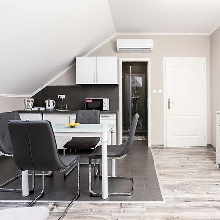 Gardi Apartman Szekszárd Zewnętrze zdjęcie