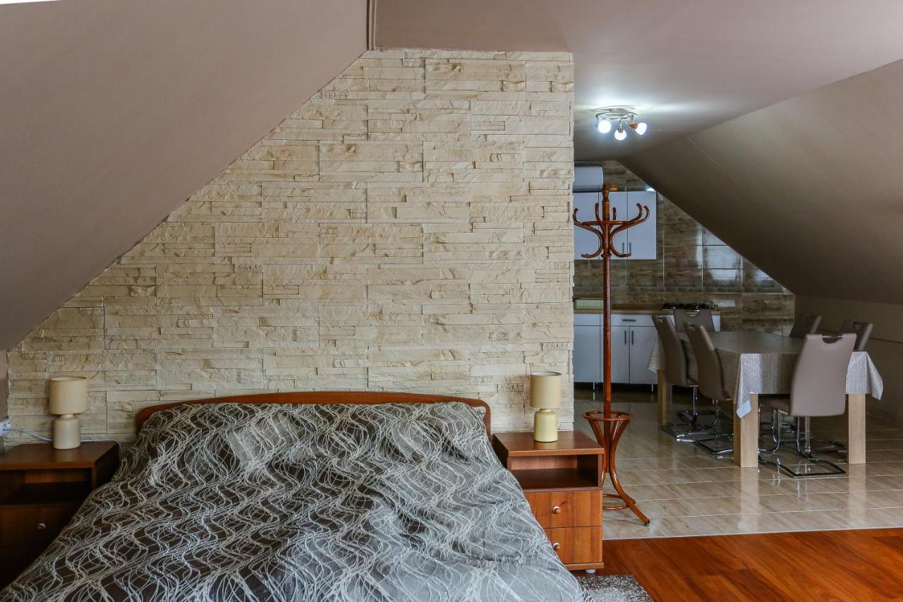 Gardi Apartman Szekszárd Zewnętrze zdjęcie