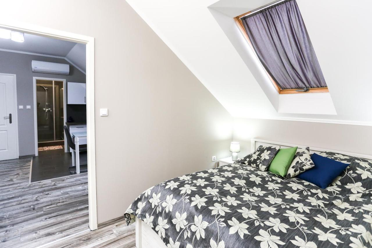 Gardi Apartman Szekszárd Zewnętrze zdjęcie
