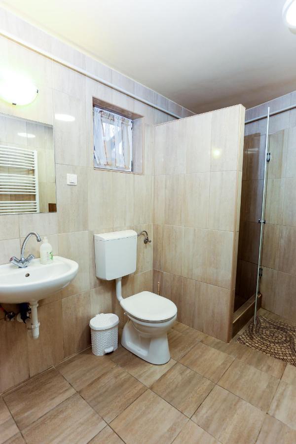 Gardi Apartman Szekszárd Zewnętrze zdjęcie