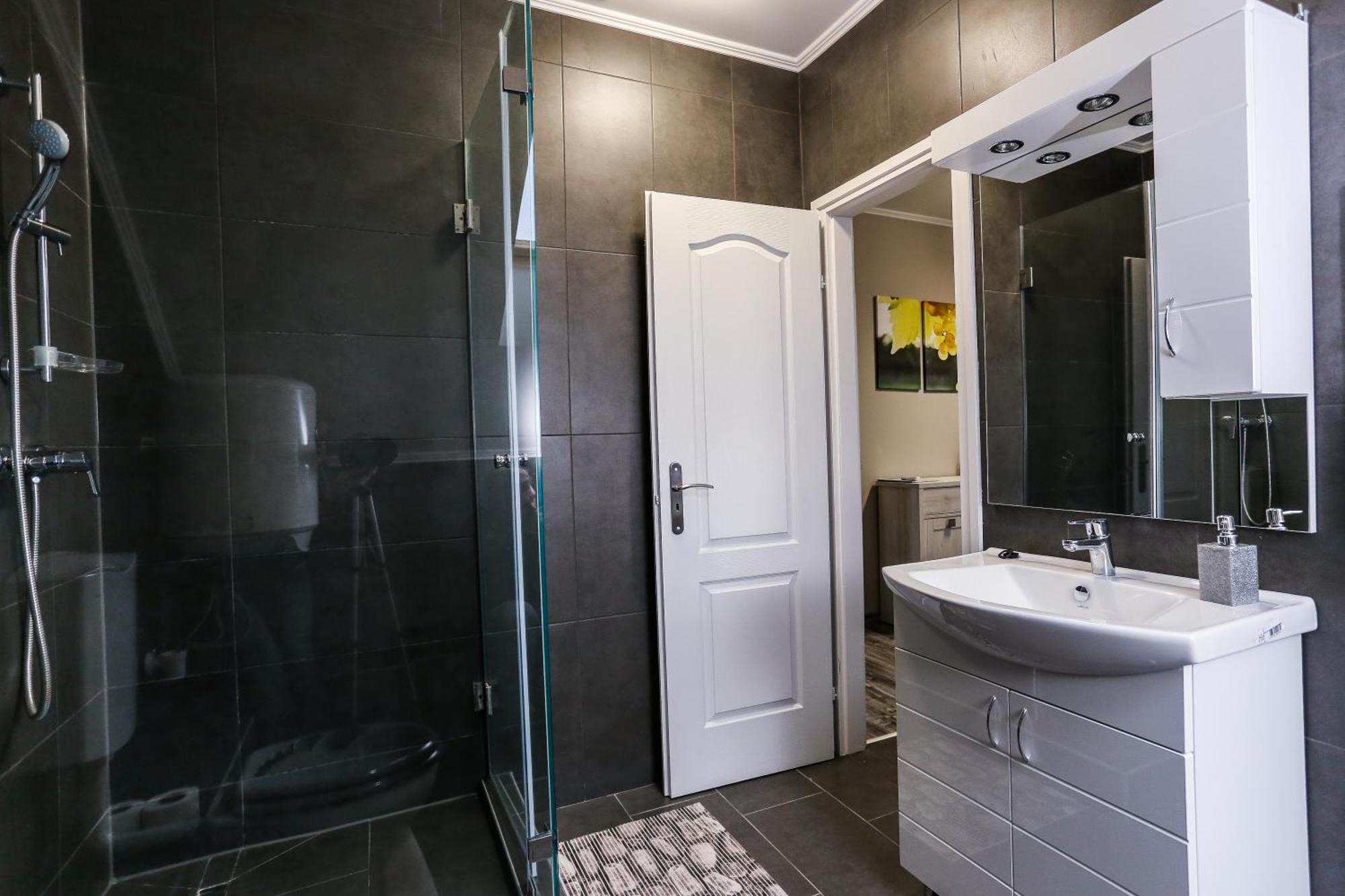 Gardi Apartman Szekszárd Zewnętrze zdjęcie