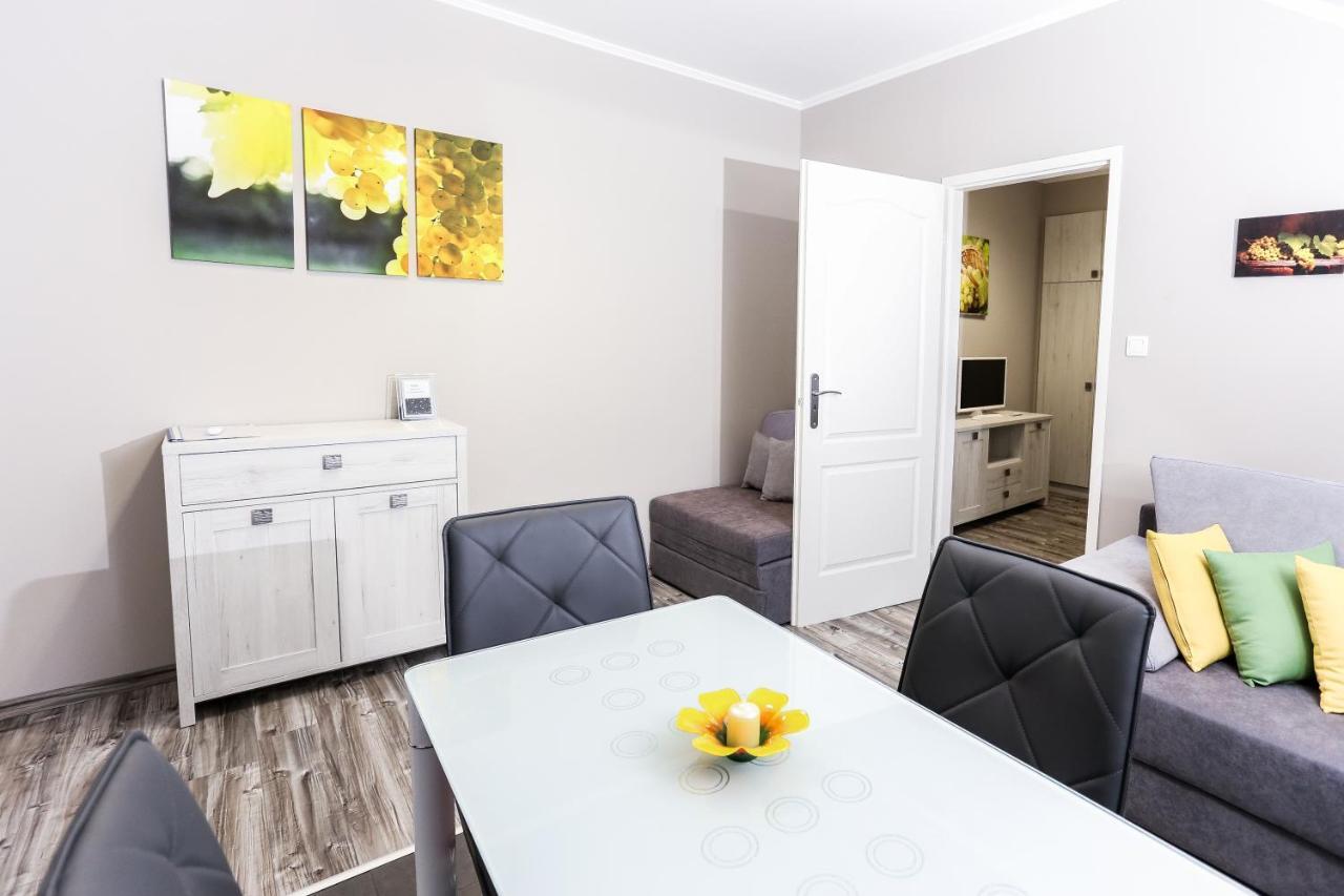 Gardi Apartman Szekszárd Zewnętrze zdjęcie
